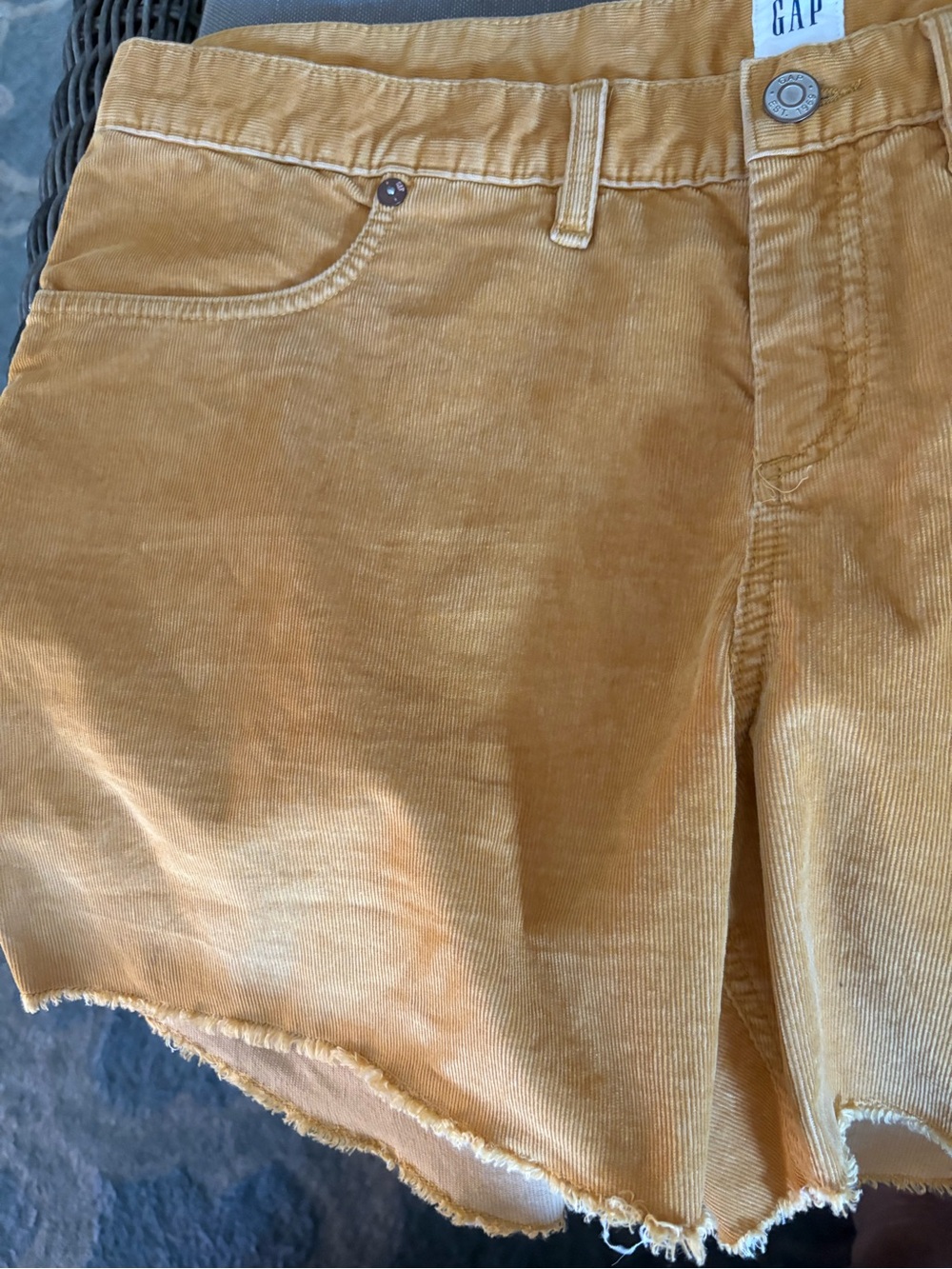 Gap Corduroy Raw Hem Cutoff Shorts Mustard Yellow Gold Boho Size 16 - Picture 5 of 5
